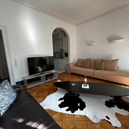Historical Luxury Homes - Stadtvilla Mit Jacuzzi Und Garten