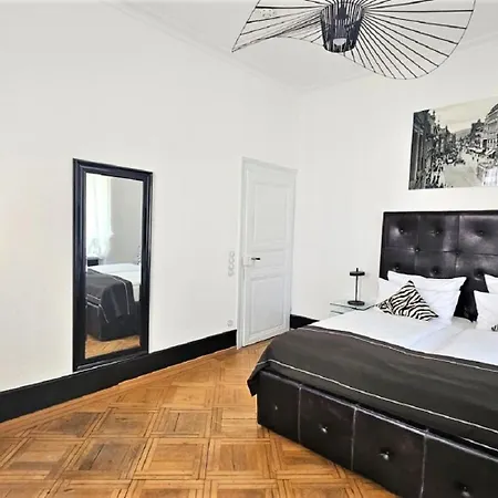 Historical Luxury Homes - Stadtvilla Mit Jacuzzi Und Garten