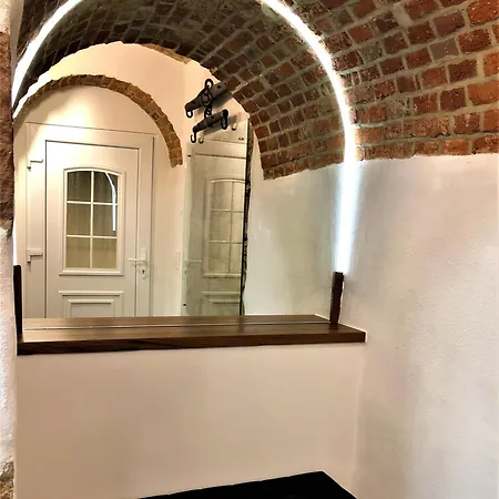 Historical Luxury Homes - Stadtvilla Mit Jacuzzi Und Garten