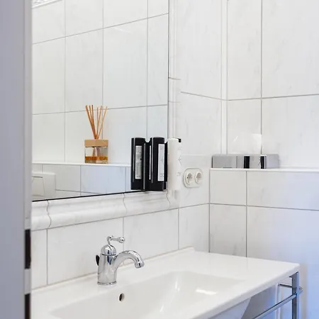 Historical Luxury Homes - Stadtvilla Mit Jacuzzi Und Garten *